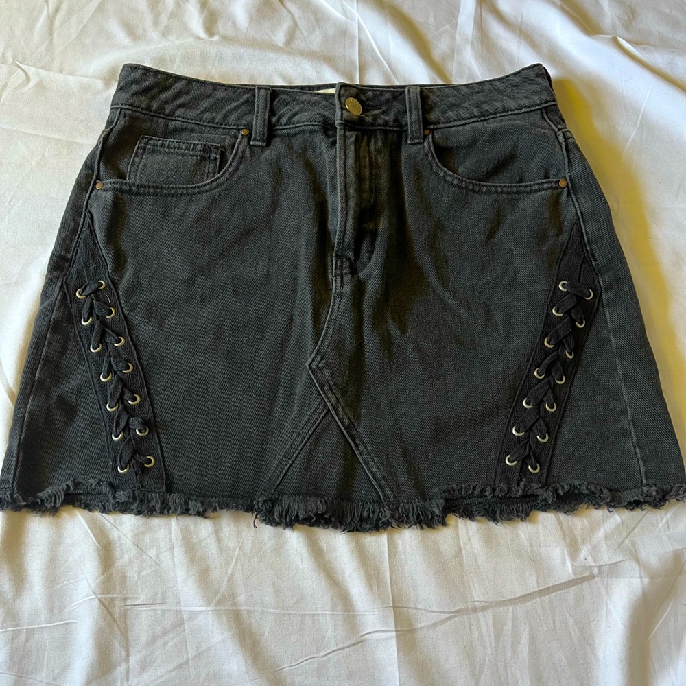 Black Pacsun skirt